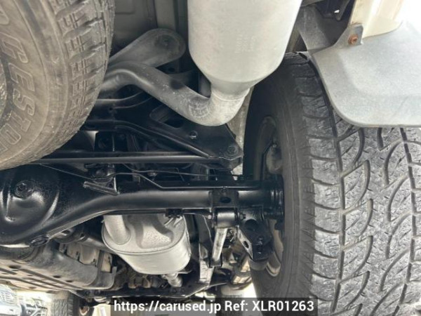 Used 2004 AT toyota hilux-surf RZN215W Image[41]