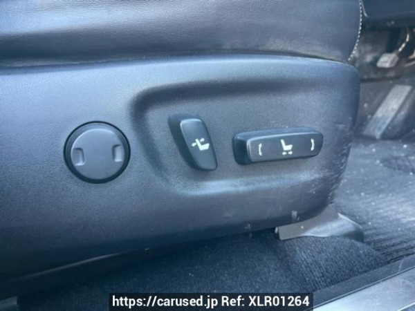 Used 2013 AT toyota harrier ZSU60W Image[19]