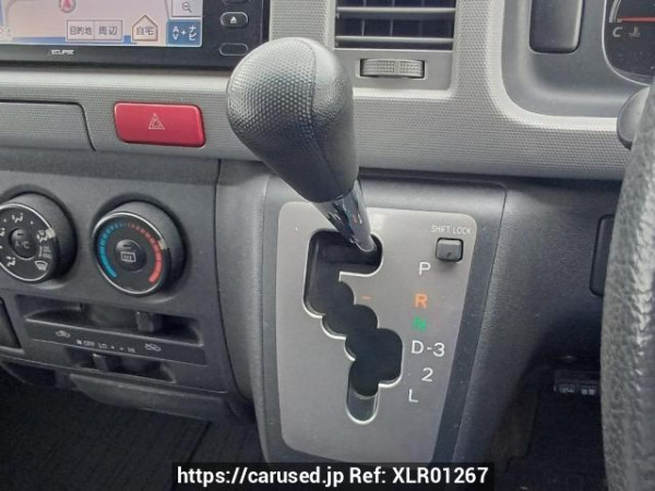 Used 2006 AT toyota regiusace-van KDH200V Image[23]