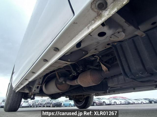 Used 2006 AT toyota regiusace-van KDH200V Image[32]