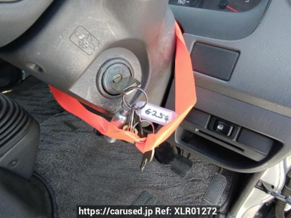 Used 2003 MT nissan caravan-van VPE25 Image[19]