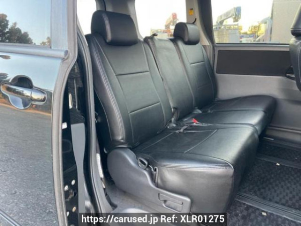 Used 2008 AT toyota noah ZRR70W Image[16]