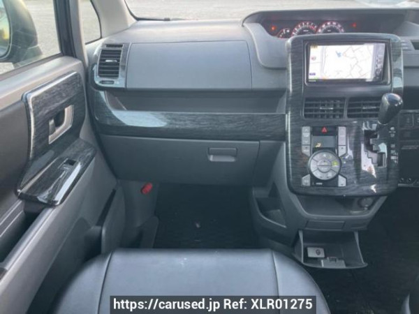 Used 2008 AT toyota noah ZRR70W Image[24]