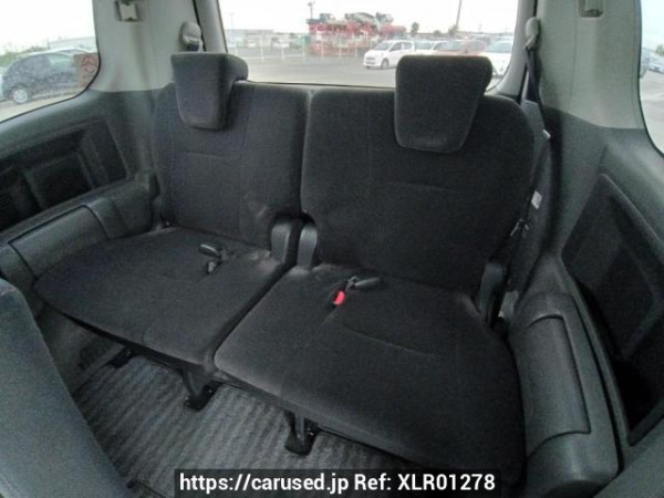 Used 2008 AT toyota noah ZRR70G Image[18]