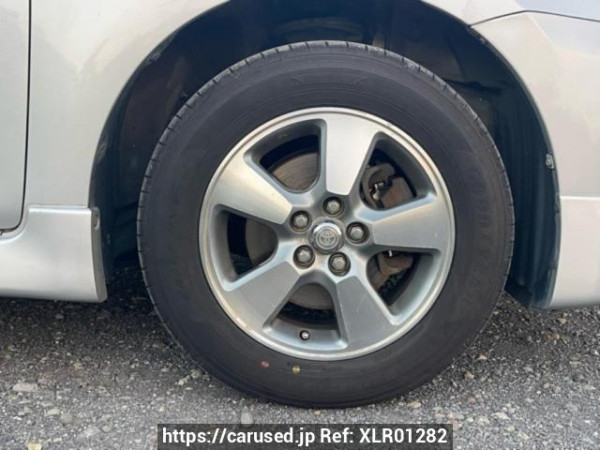 Used 2004 AT toyota wish ZNE10G Image[31]