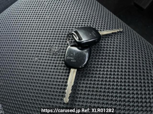 Used 2004 AT toyota wish ZNE10G Image[47]