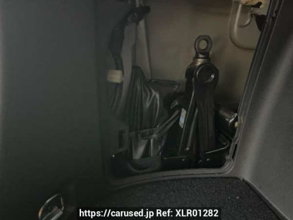 Used 2004 AT toyota wish ZNE10G Image[48]