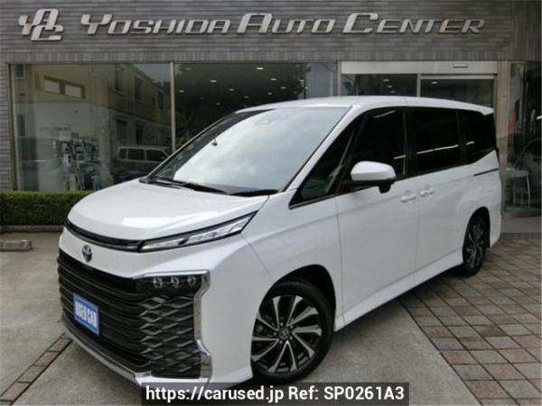 Used 2022 AT toyota voxy MZRA90W Image[0]