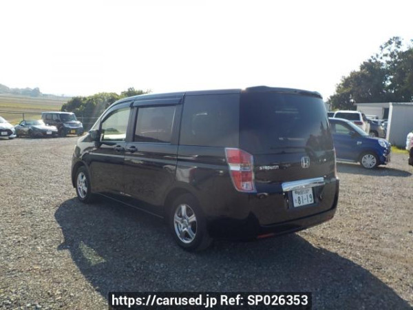 Used 2011 AT honda step-wgn RK1 Image[1]