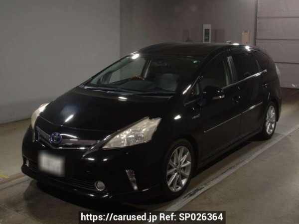 Used 2013 AT toyota prius-alpha ZVW41W Image[0]