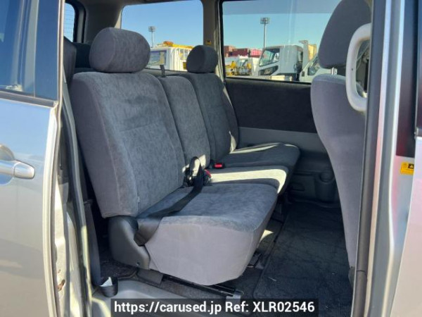 Used 2004 AT toyota noah AZR60G Image[14]