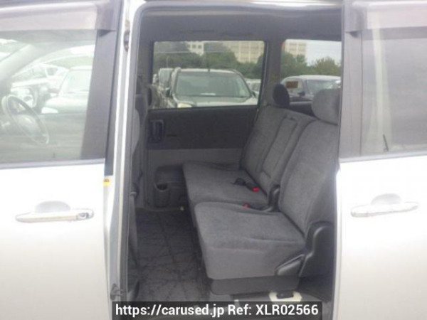 Used 2006 AT toyota noah AZR60G Image[14]