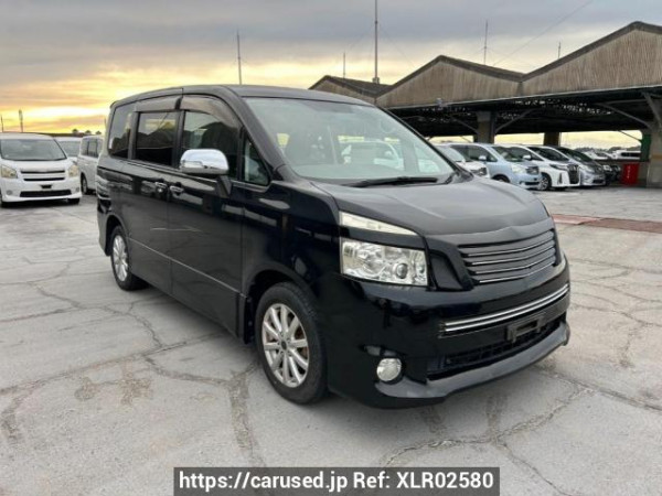Used 2009 AT toyota voxy ZRR70W Image[0]