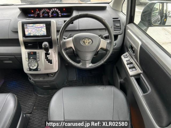 Used 2009 AT toyota voxy ZRR70W Image[21]