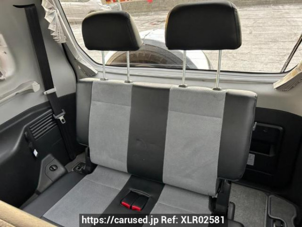 Used 2005 AT mitsubishi pajero V73W Image[17]