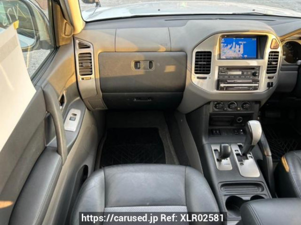 Used 2005 AT mitsubishi pajero V73W Image[20]