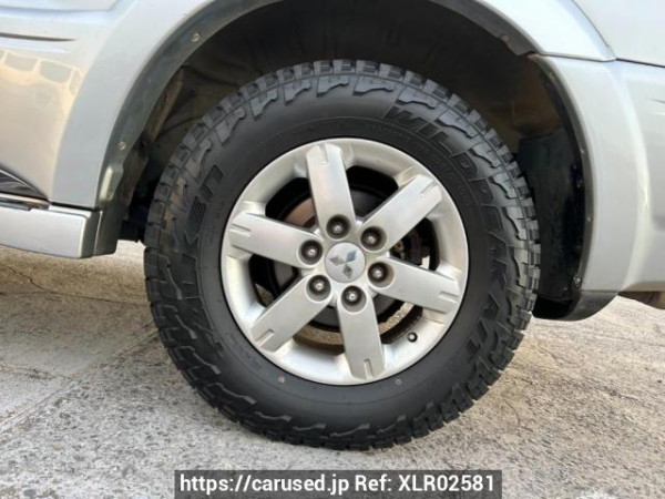 Used 2005 AT mitsubishi pajero V73W Image[33]