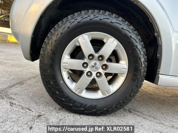 Used 2005 AT mitsubishi pajero V73W Image[34]