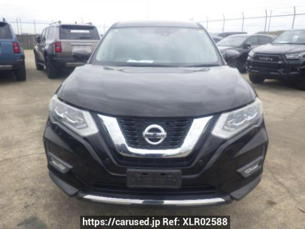 Used 2018 AT nissan x-trail T32 Image[1]
