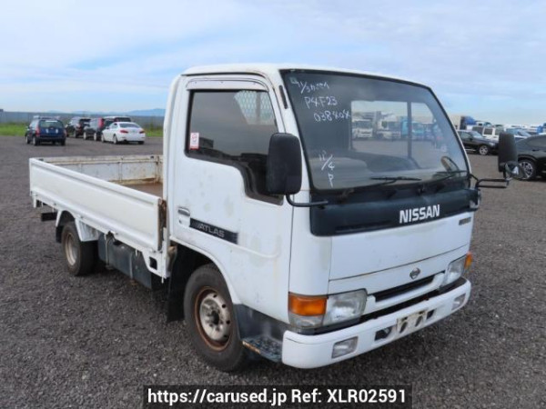Used 1996 MT nissan atlas SP4F23 Image[0]