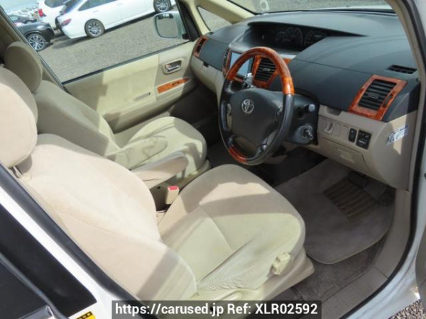 Used 2005 AT toyota noah AZR60G Image[14]