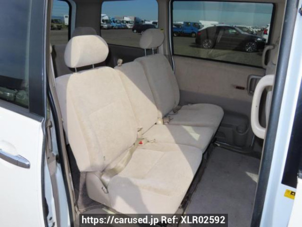 Used 2005 AT toyota noah AZR60G Image[17]