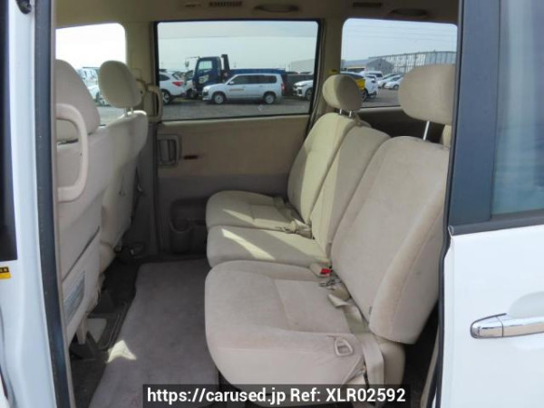 Used 2005 AT toyota noah AZR60G Image[18]