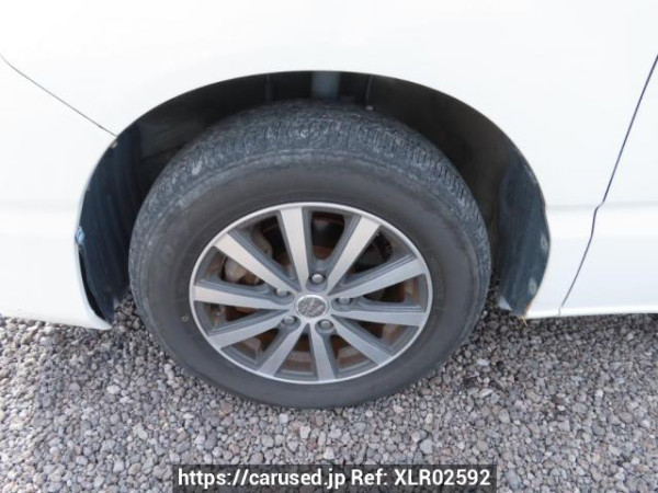 Used 2005 AT toyota noah AZR60G Image[34]