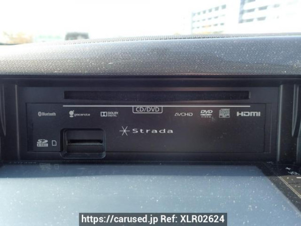 Used 2004 AT toyota wish ZNE10G Image[17]