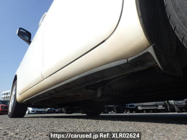 Used 2004 AT toyota wish ZNE10G Image[31]