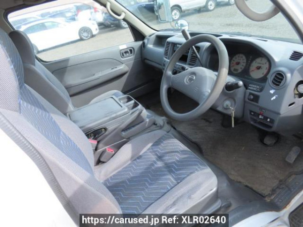 Used 2002 AT nissan caravan-bus DWMGE25 Image[14]