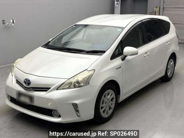 Used 2014 AT toyota prius-alpha ZVW41W Image[0]