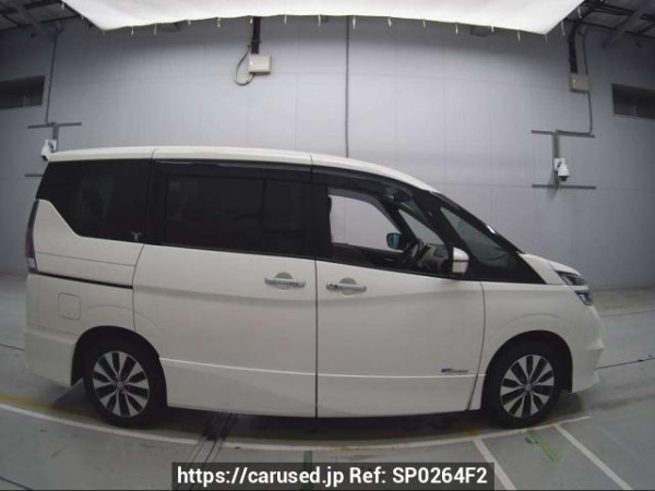 Used 2017 AT nissan serena GFC27 Image[2]