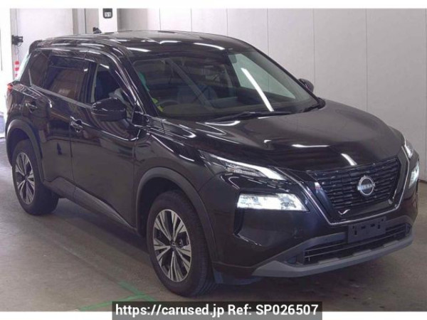 Used 2023 AT nissan x-trail T33 Image[0]