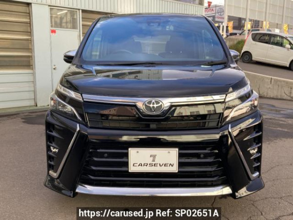 Used 2020 AT toyota voxy ZRR85W Image[1]