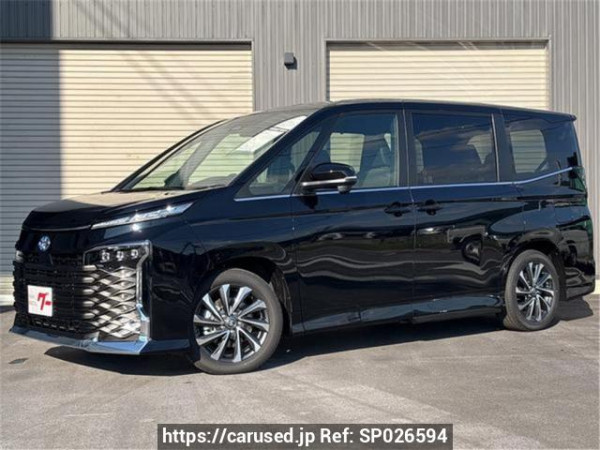 Used 2025 AT toyota voxy ZWR90W Image[0]