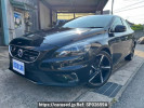 Volvo V40 MB5204T