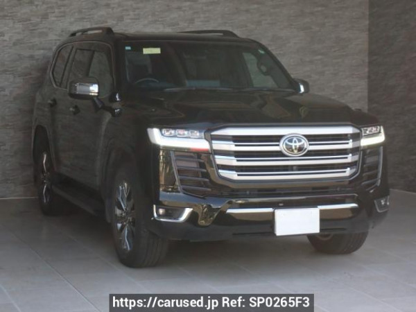 Used 2023 AT toyota land-cruiser FJA300W Image[2]