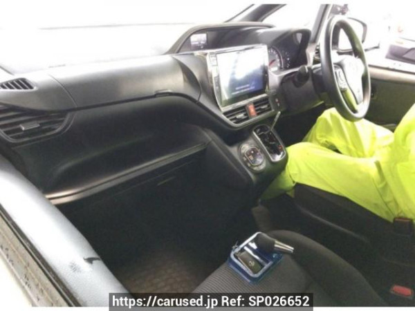 Used 2020 AT toyota noah ZRR80G Image[2]