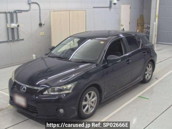 Used 2012 AT lexus ct ZWA10 Image[0]