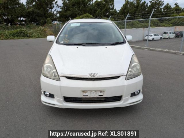 Used 2004 AT toyota wish ZNE10G Image[1]