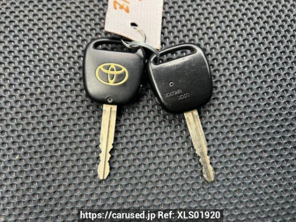 Used 2005 AT toyota wish ZNE10G Image[31]