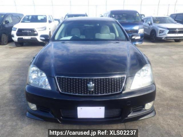 Used 2004 AT toyota crown GRS180 Image[1]