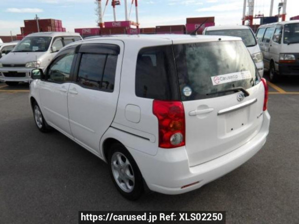 Used 2003 AT toyota raum NCZ20 Image[3]