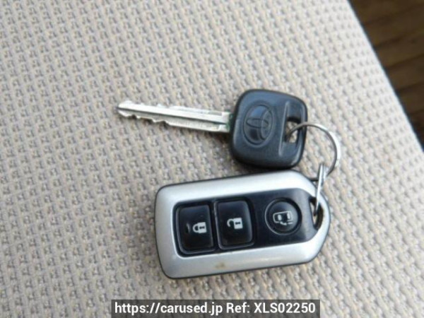 Used 2003 AT toyota raum NCZ20 Image[26]