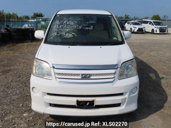 Used 2005 AT toyota noah AZR60G Image[1]