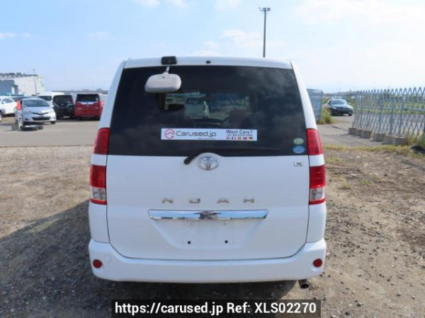 Used 2005 AT toyota noah AZR60G Image[5]