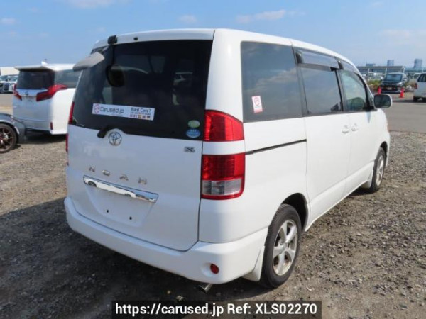 Used 2005 AT toyota noah AZR60G Image[6]
