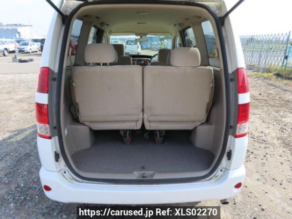 Used 2005 AT toyota noah AZR60G Image[8]