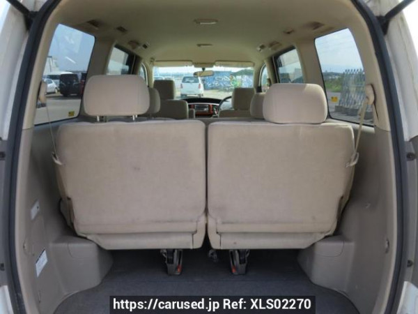 Used 2005 AT toyota noah AZR60G Image[9]